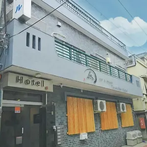 tsubame-guesthouse-hostel.alltokyohotels.com/