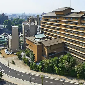 **** Ryokan Yamatoya Honten Japon