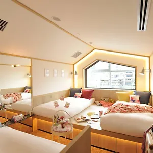 Cafetel Sanjo For Ladies Hostel